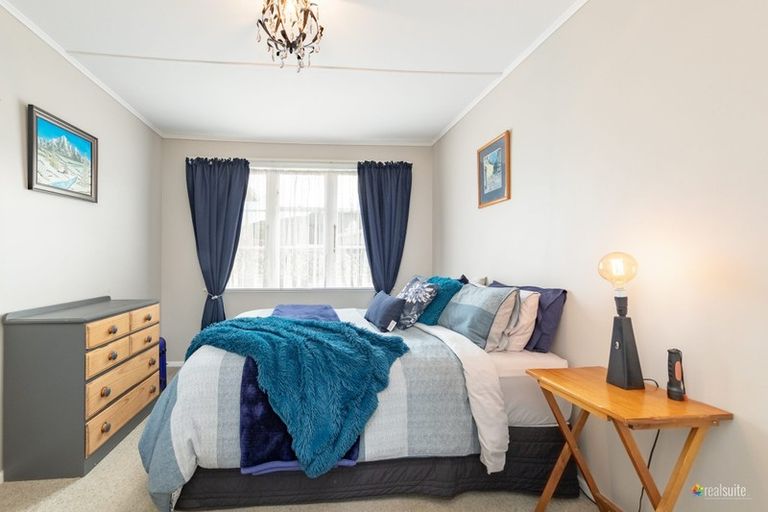 Photo of property in 1 Butler Street, Naenae, Lower Hutt, 5011