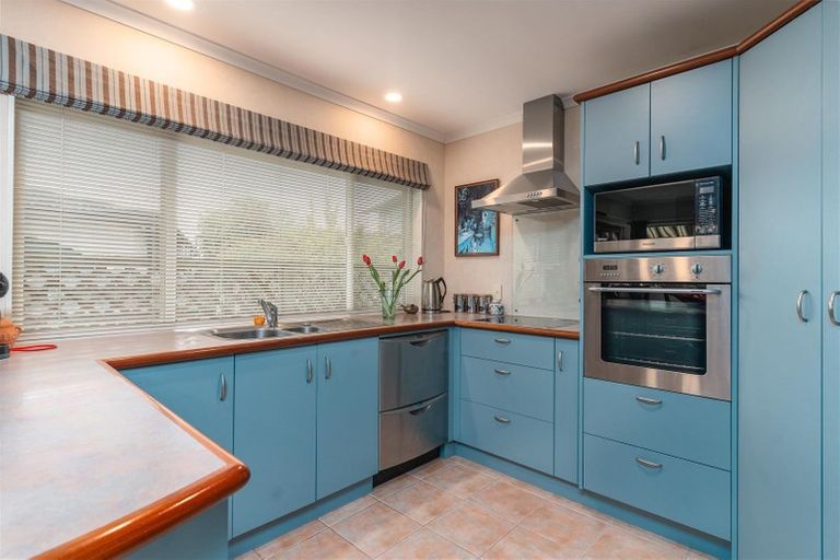 Photo of property in 12 Rewa Place, Lansdowne, Masterton, 5810