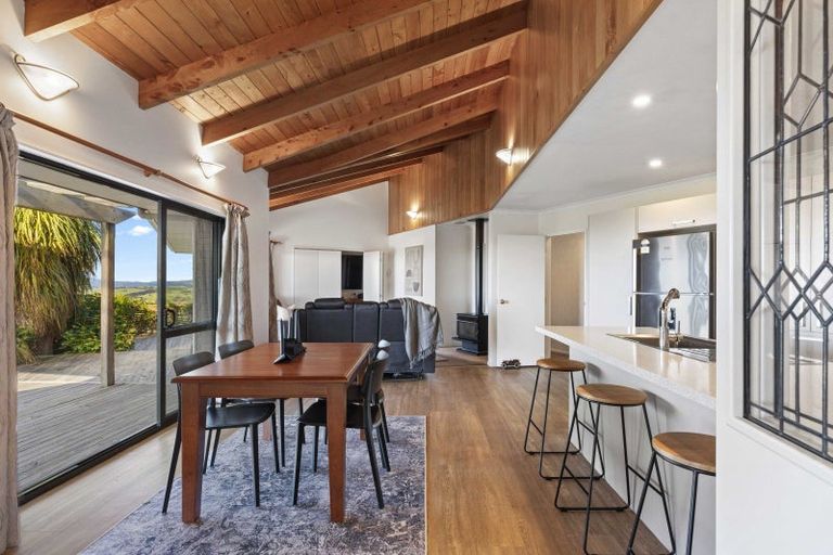 Photo of property in 118 Paparata Road, Bombay, 2675