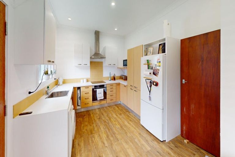 Photo of property in 5/185 Fitzherbert Avenue, West End, Palmerston North, 4410