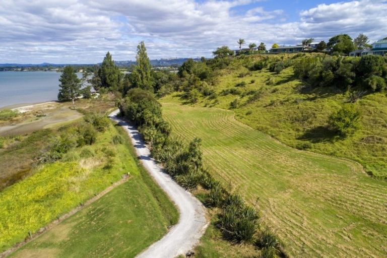 Photo of property in 11 Margaret Drive, Omokoroa, 3114