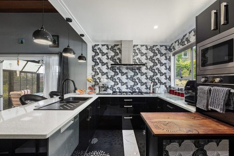 Photo of property in 16 Hill Street, Paeroa, 3600