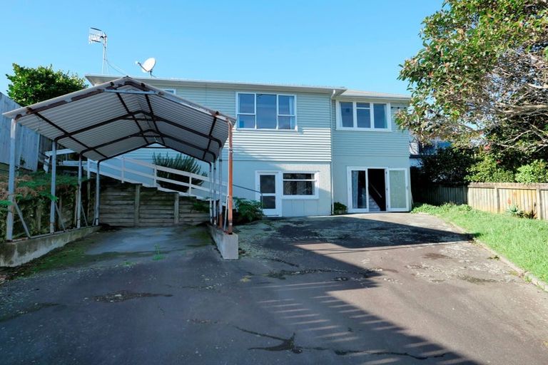 Photo of property in 12 Kiwi Road, Raumati Beach, Paraparaumu, 5032