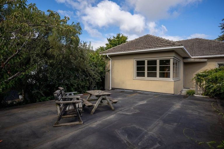 Photo of property in 284 Riverlaw Terrace, Saint Martins, Christchurch, 8022