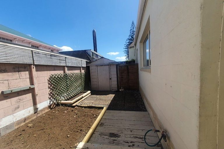 Photo of property in 1 Wentworth Avenue, Papatoetoe, Auckland, 2025