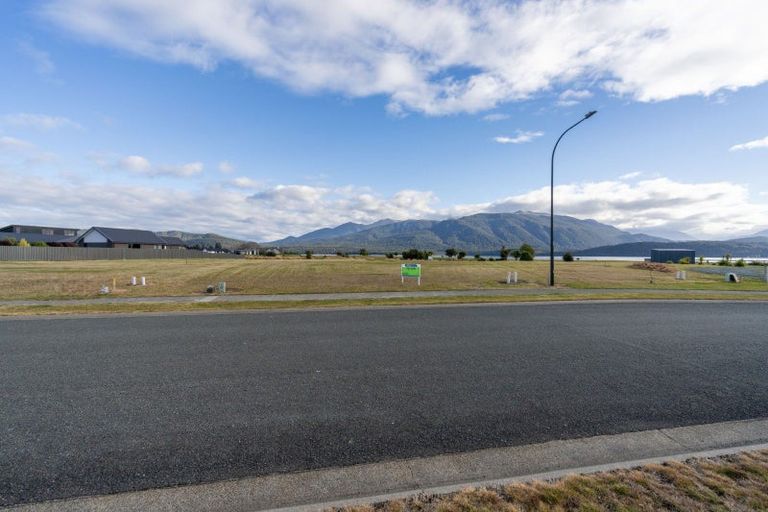 Photo of property in 73 Takitimu Avenue, Te Anau, 9600