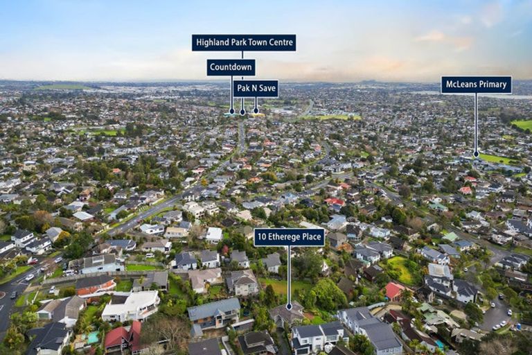 Photo of property in 10 Etherege Place, Howick, Auckland, 2014