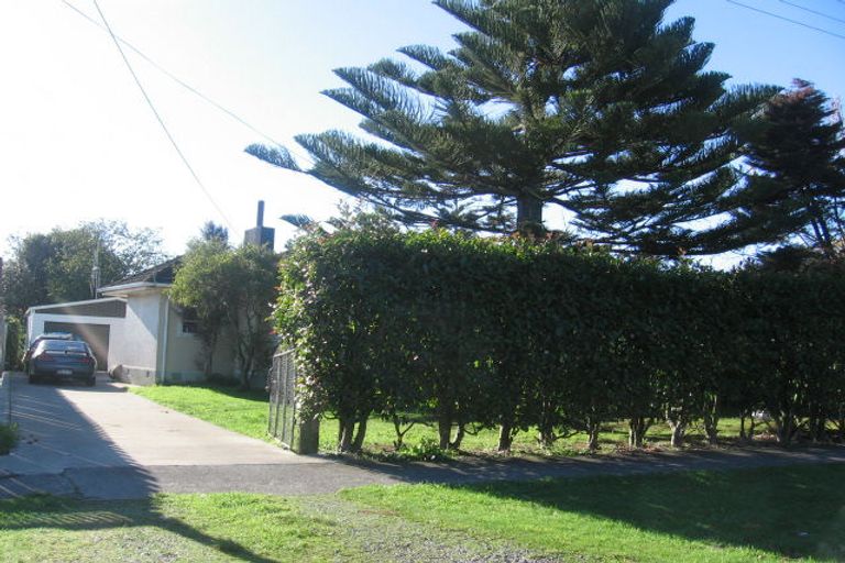 Photo of property in 9 Hewitts Road, Linton, Palmerston North, 4472