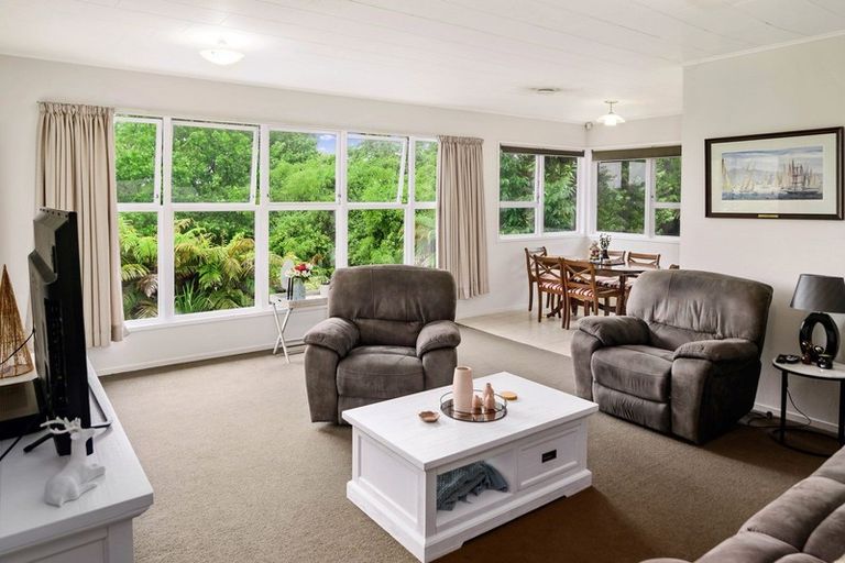 Photo of property in 63 Mountain Road, Western Heights, Rotorua, 3015