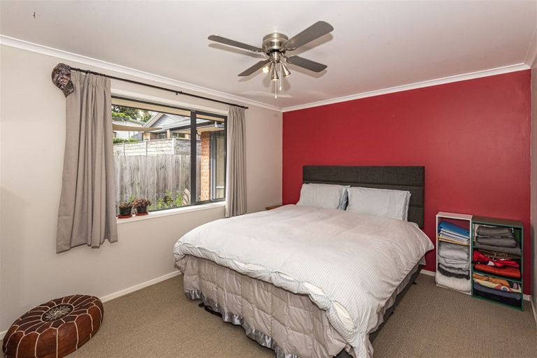 Photo of property in 14 Daviot Place, Te Kamo, Whangarei, 0112