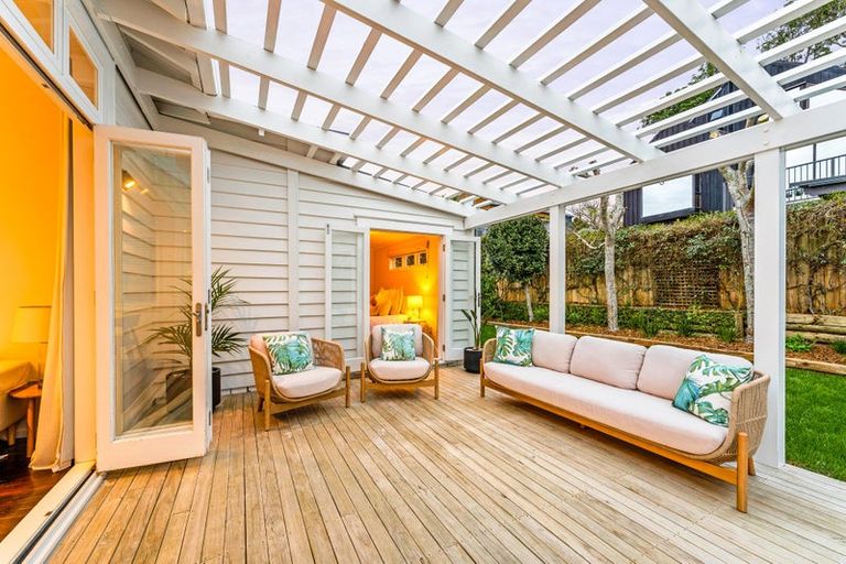 Photo of property in 1/20 Richmond Avenue, Northcote Point, Auckland, 0627