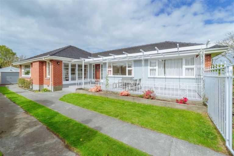 Photo of property in 9 Colwyn Street, Bryndwr, Christchurch, 8053