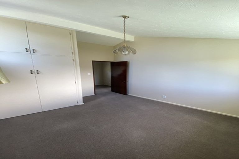 Photo of property in 21 Wadeley Road, Ilam, Christchurch, 8041