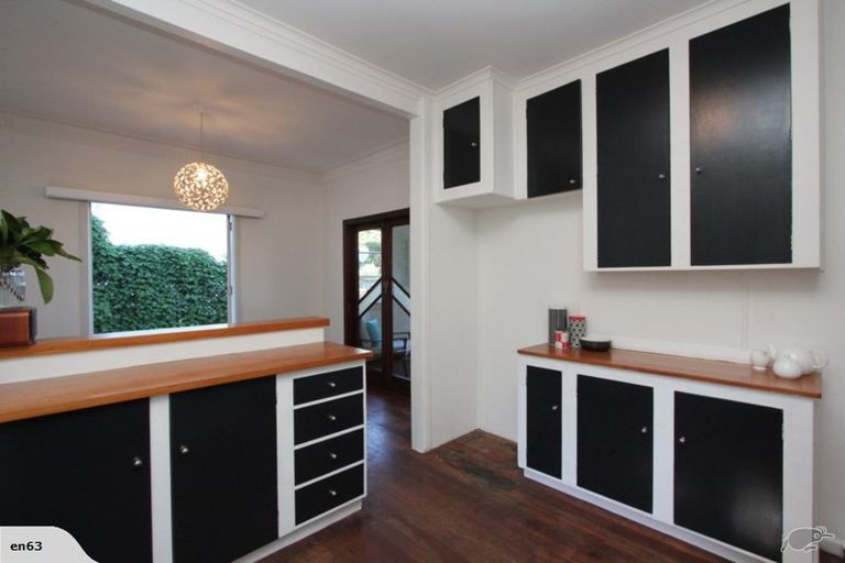 Photo of property in 12a Harvey Road, Bluff Hill, Napier, 4110