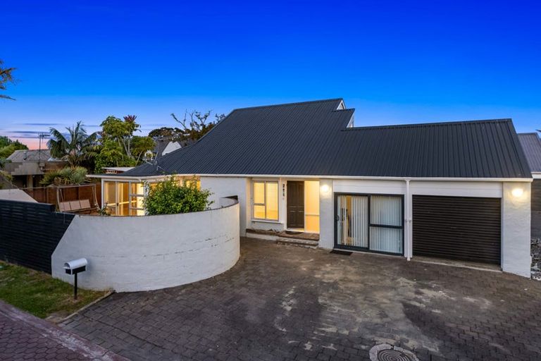 Photo of property in 41a Maygrove Drive, Orewa, 0931