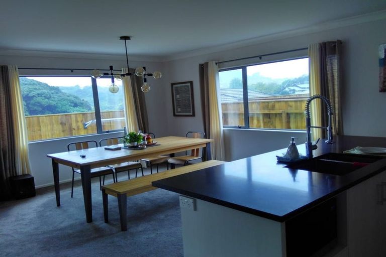 Photo of property in 22 Moonsail Drive, Whitby, Porirua, 5024