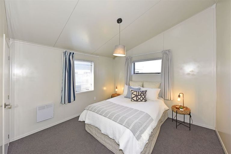 Photo of property in 3 Kingsbridge Drive, Burwood, Christchurch, 8083