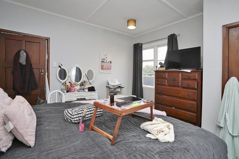 Photo of property in 152 Islington Street, Turnbull Thomson Park, Invercargill, 9810