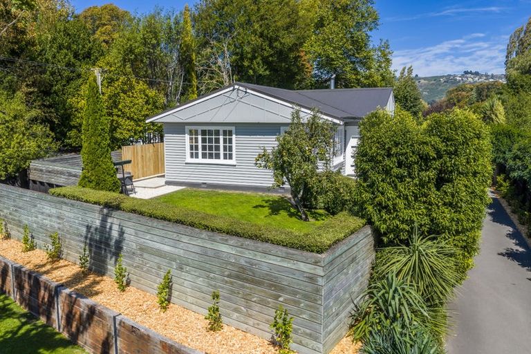 Photo of property in 4 Burnbrae Street, Saint Martins, Christchurch, 8022