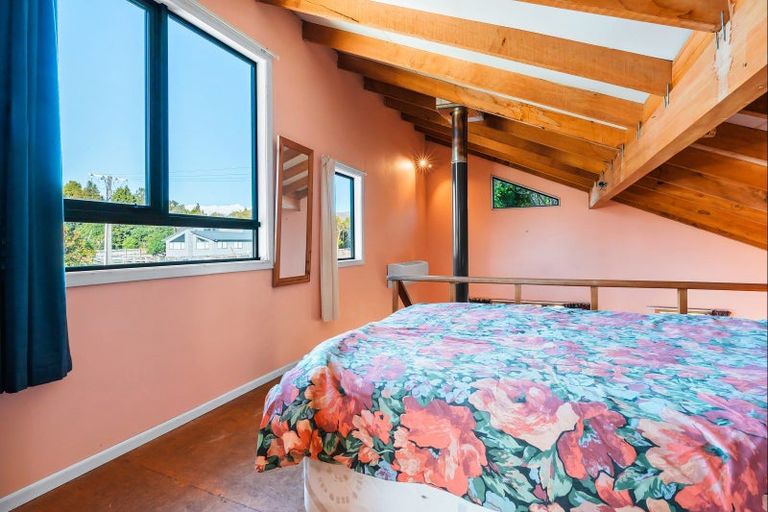 Photo of property in 24 Findlay Street, National Park, Owhango, 3989