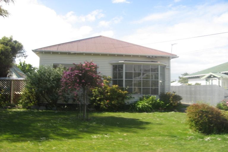 Photo of property in 105 Malcolm Avenue, Beckenham, Christchurch, 8023
