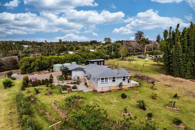 Photo of property in 16 Poplar Lane, Kerikeri, 0293