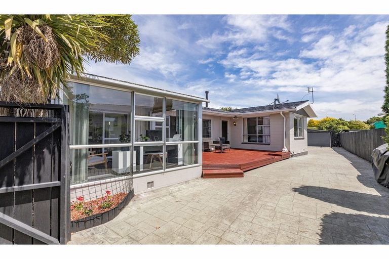 Photo of property in 45 Cottonwood Street, Parklands, Christchurch, 8083
