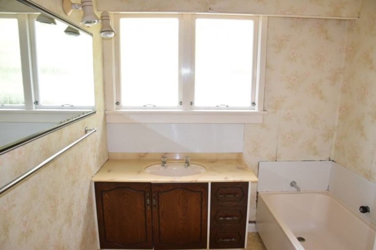 Photo of property in 126 Derwent Crescent, Glengarry, Invercargill, 9810