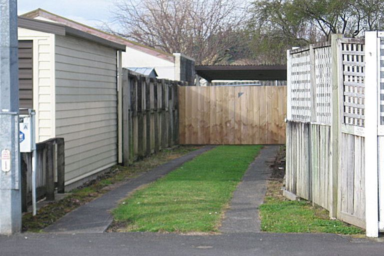 Photo of property in 18a Willis Street, Bader, Hamilton, 3206