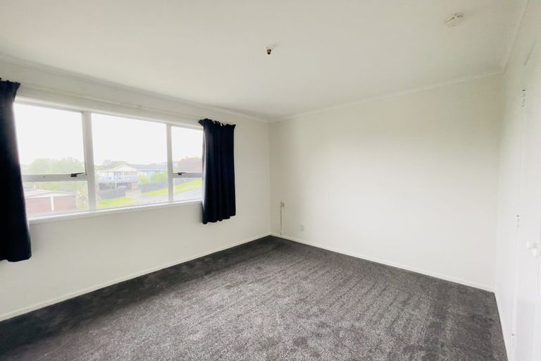 Photo of property in 90 Oriel Avenue, Tawa, Wellington, 5028