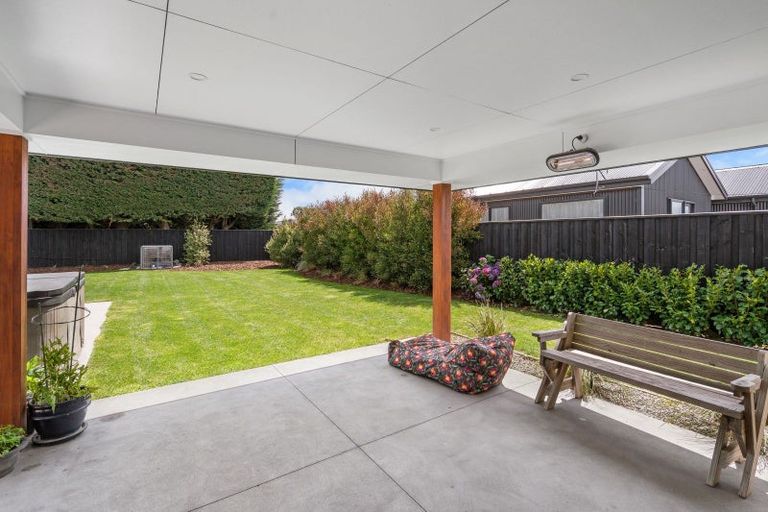 Photo of property in 16 Cherry Avenue, Darfield, 7510