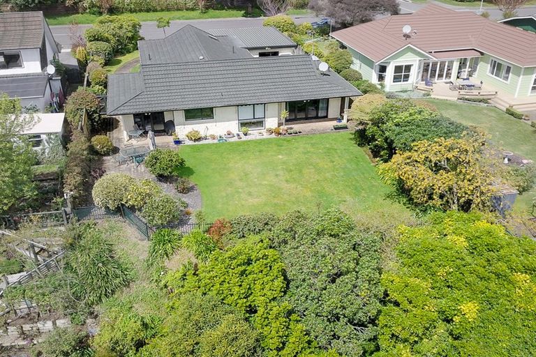 Photo of property in 119 Belvedere Avenue, Waikanae, 5036