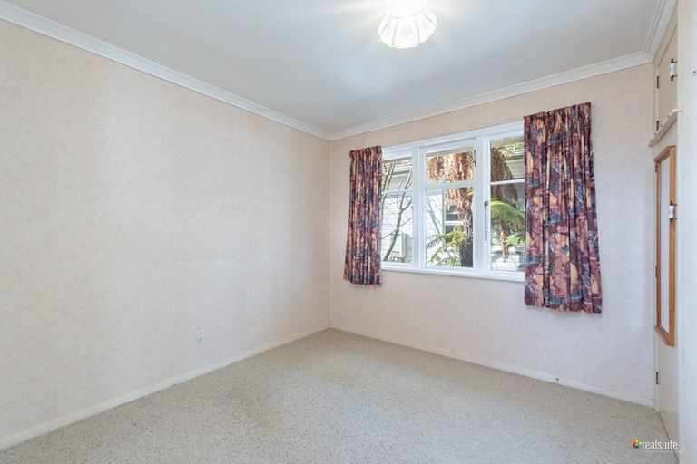 Photo of property in 22 Logan Street, Ebdentown, Upper Hutt, 5018