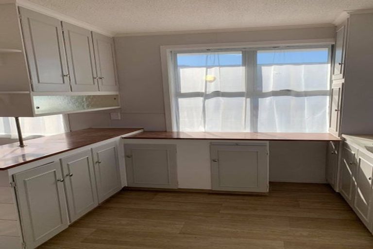 Photo of property in 118 Weymouth Road, Manurewa, Auckland, 2102