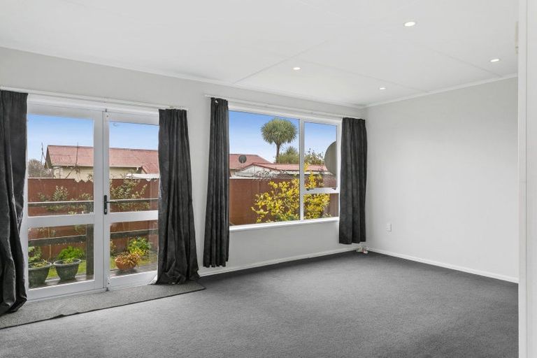 Photo of property in 4 Mihipeka Grove, Turangi, 3334