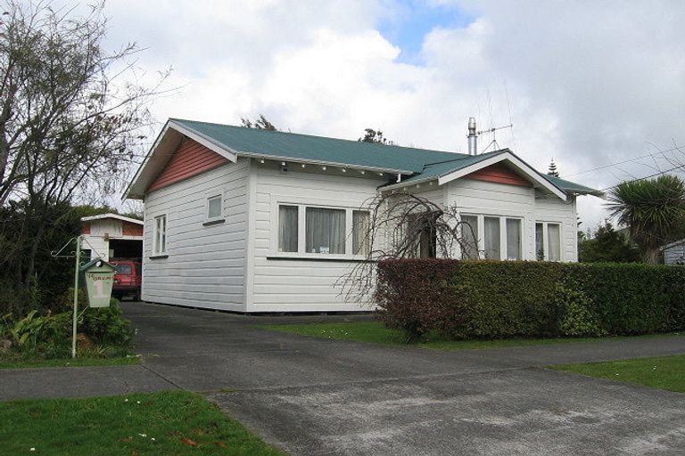 Photo of property in 1 Ongley Street, Feilding, 4702