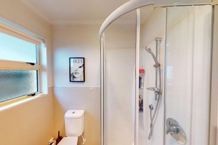 Photo of property in 12a Oxford Street, Hokowhitu, Palmerston North, 4410