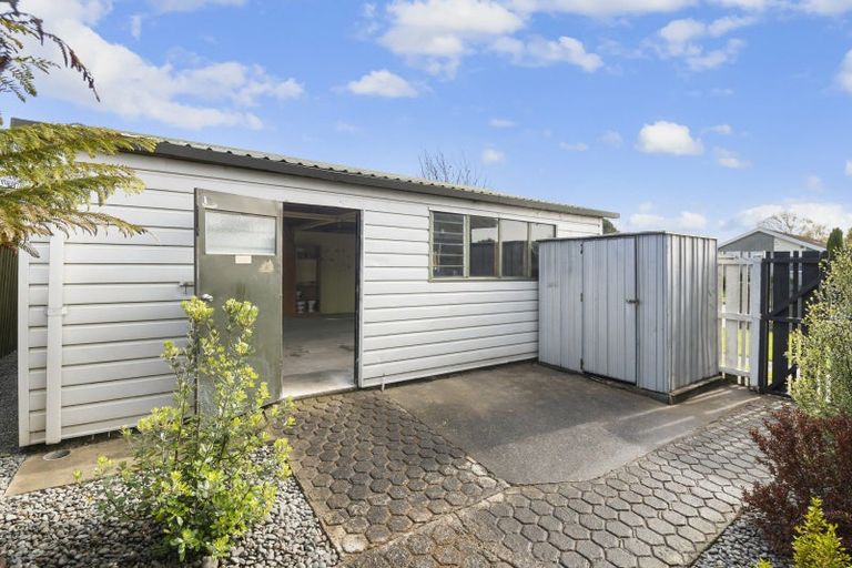 Photo of property in 3 Raymond Road, Bromley, Christchurch, 8062