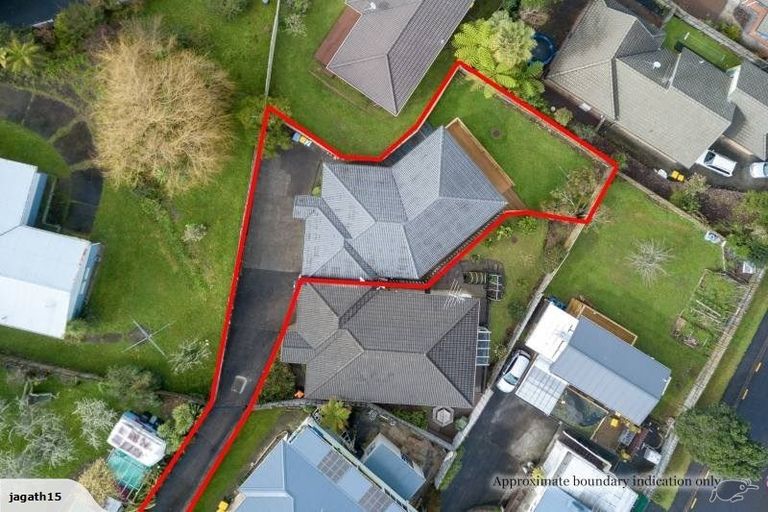 Photo of property in 25c Buscomb Avenue, Henderson, Auckland, 0610