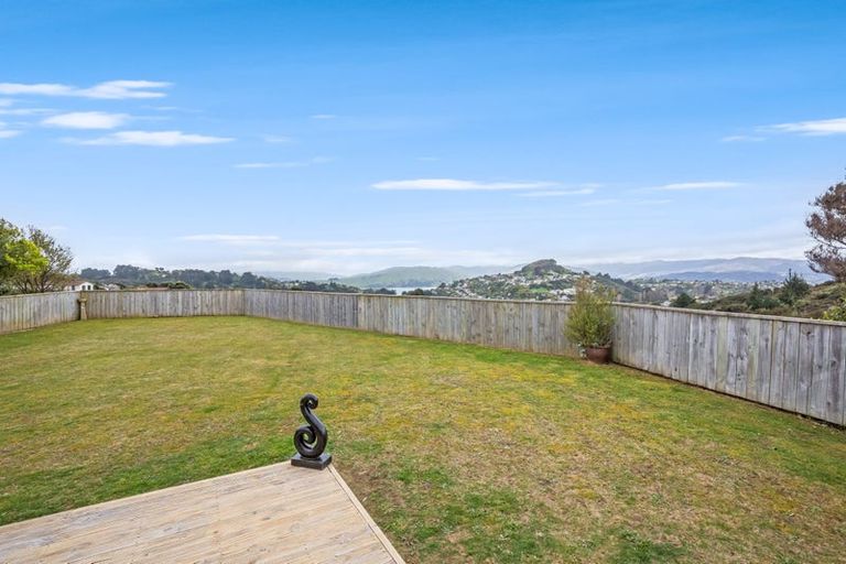 Photo of property in 5 Abbey Way, Whitby, Porirua, 5024