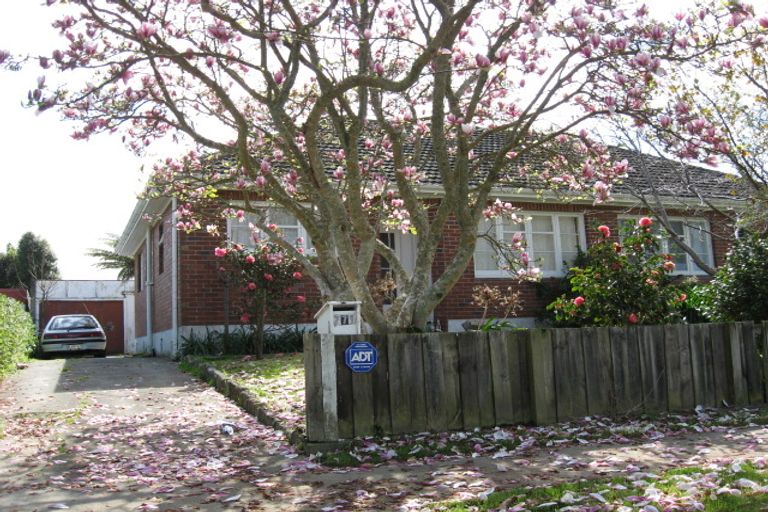Photo of property in 271 Riverside Drive, Waterloo, Lower Hutt, 5011