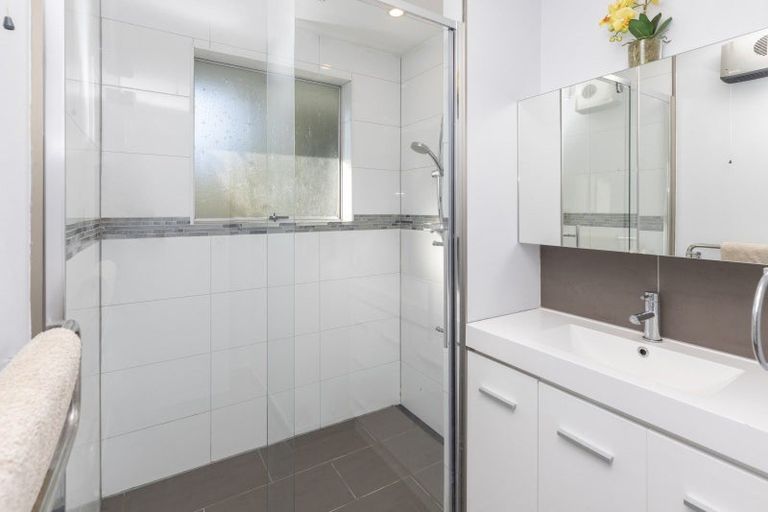 Photo of property in 2/29 Blakehall Place, Spreydon, Christchurch, 8024