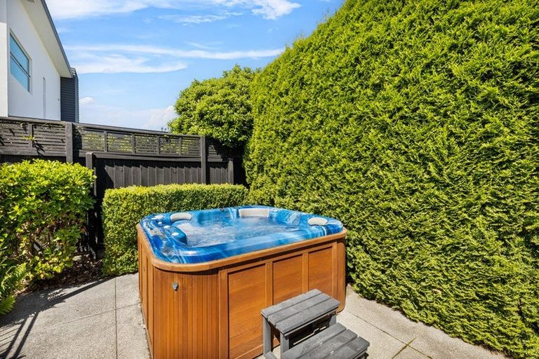 Photo of property in 34 Birkdale Drive, Shirley, Christchurch, 8061