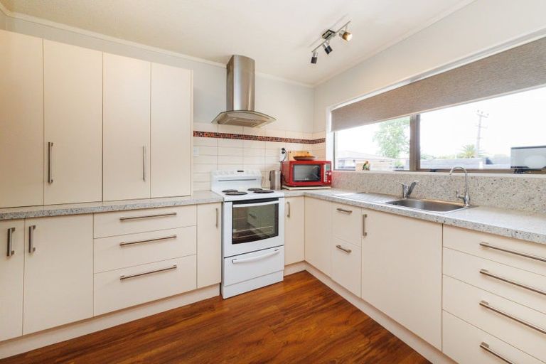 Photo of property in 6 Monrad Street, Highbury, Palmerston North, 4412