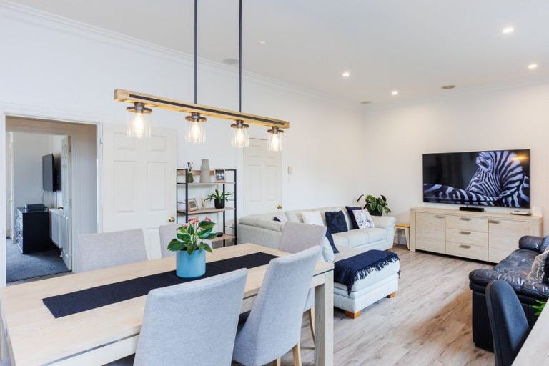 Photo of property in 32 Manson Street, Terrace End, Palmerston North, 4410