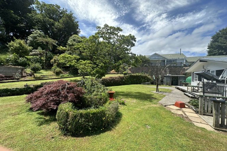 Photo of property in 8 Meuli Street, Eltham, 4322