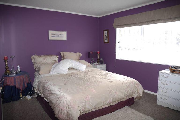 Photo of property in 38 Rosewood Place, Paraparaumu, 5032