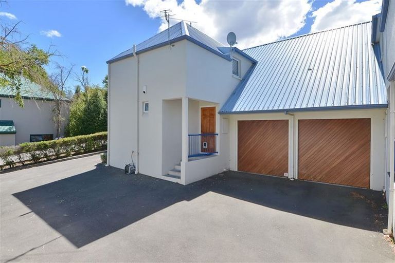 Photo of property in 3/116 Hackthorne Road, Cashmere, Christchurch, 8022