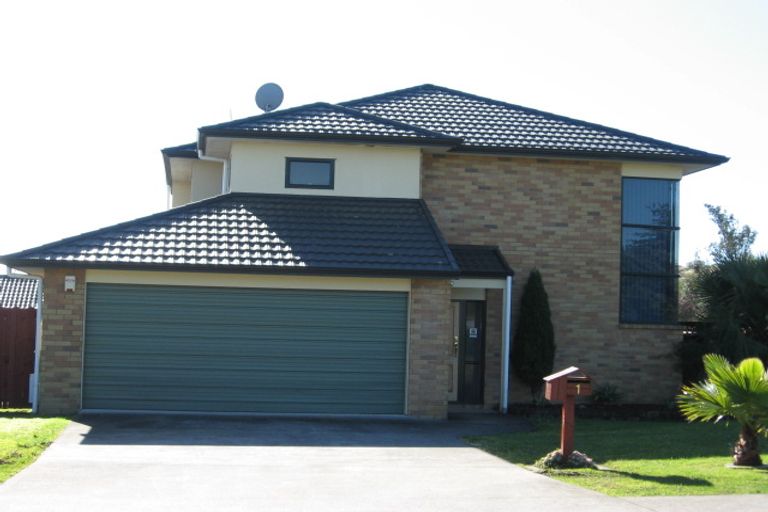 Photo of property in 1 Emmerdale Avenue, Papakura, 2110