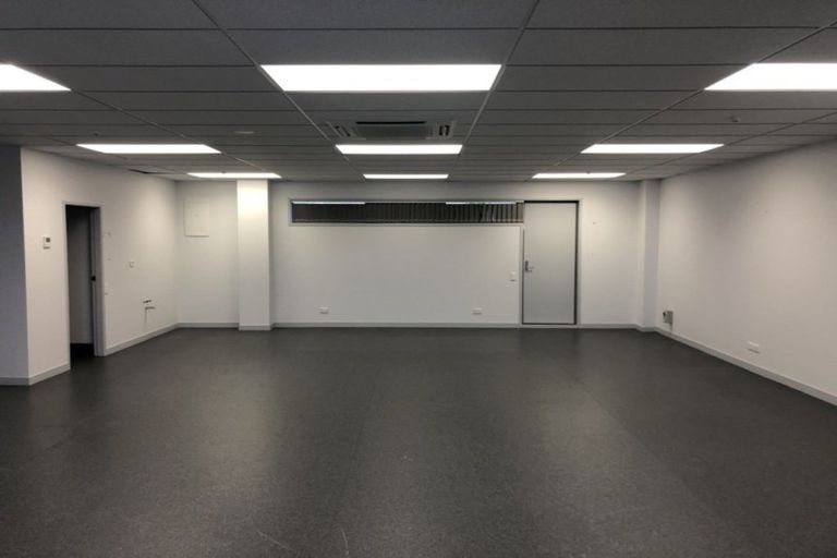 Photo of property in 1 Downer Street, Hutt Central, Lower Hutt, 5010